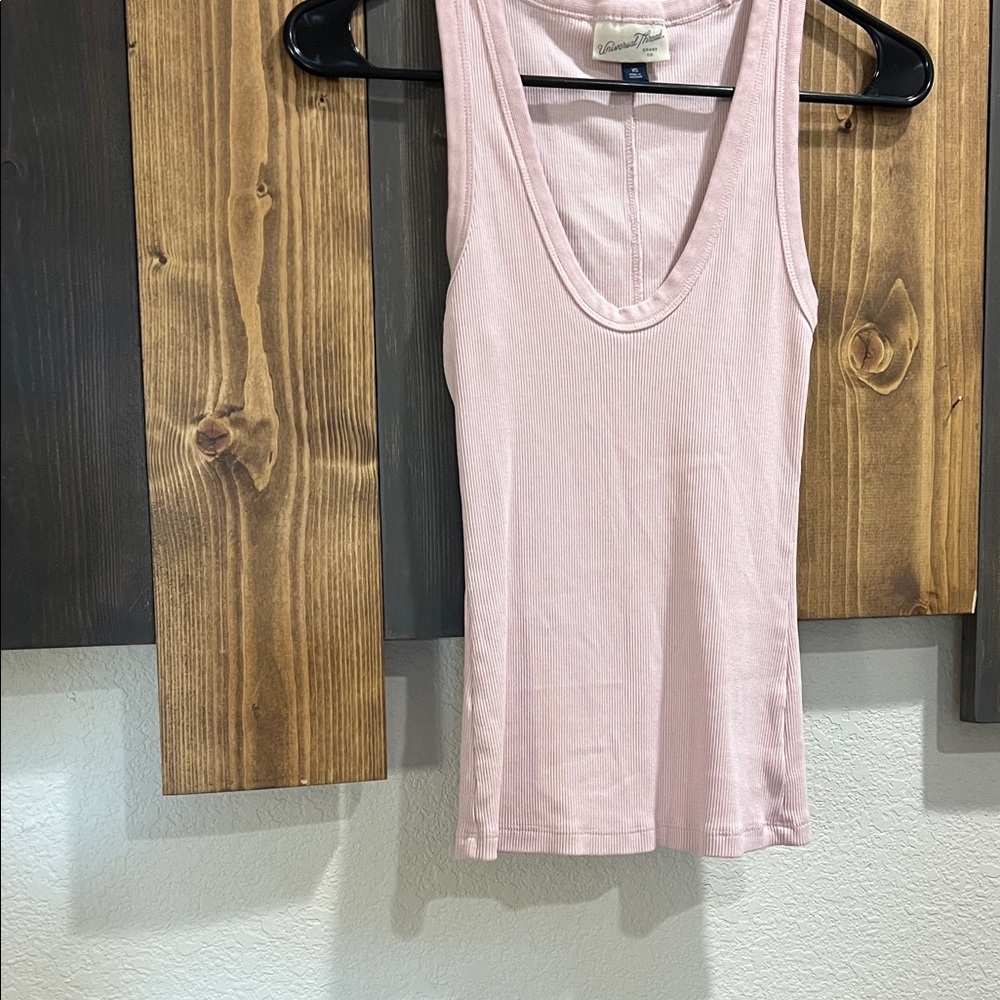 Universal Thread Light Pink Tank Top